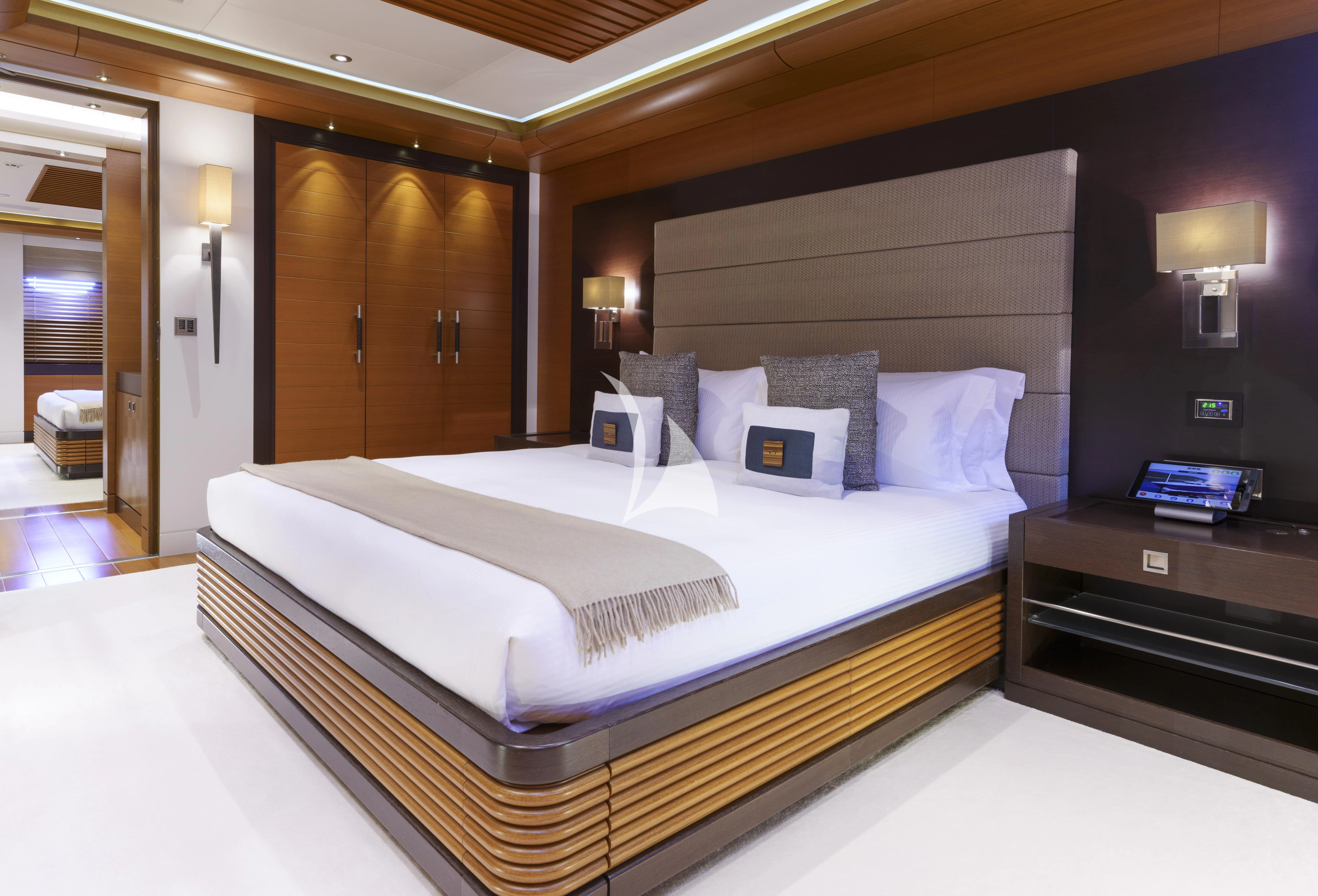 a hotel room with a bed aboard MARY-JEAN II Yacht for Sale