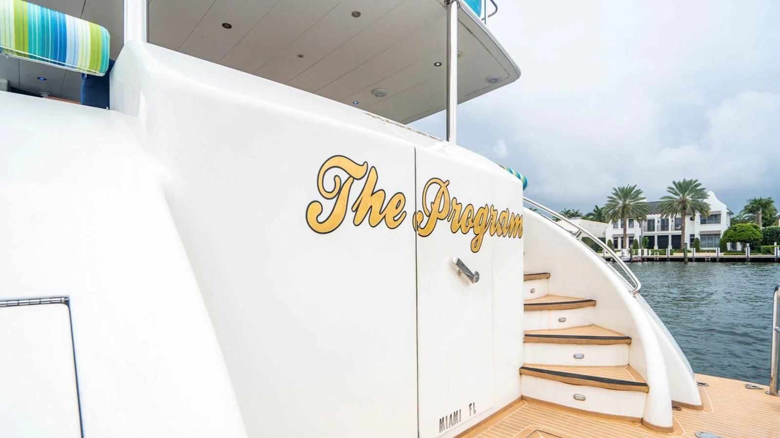 text aboard DREAM ON Yacht for Sale