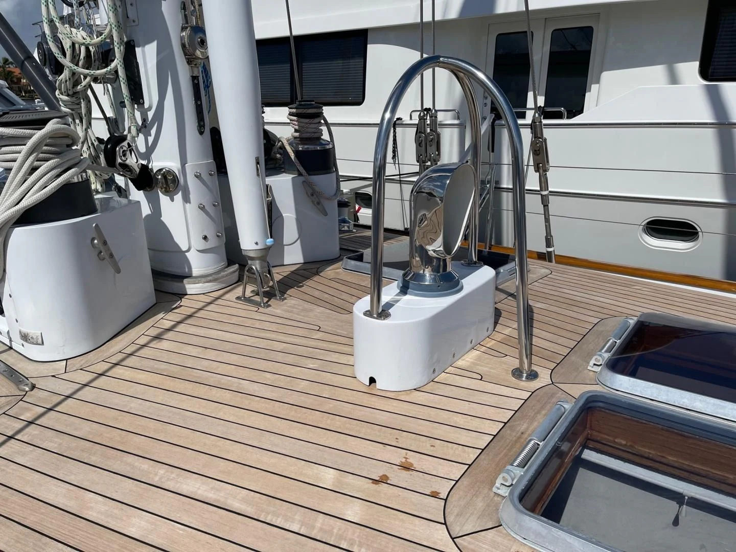 a machine on the floor aboard SUNDAY MORNING Yacht for Sale