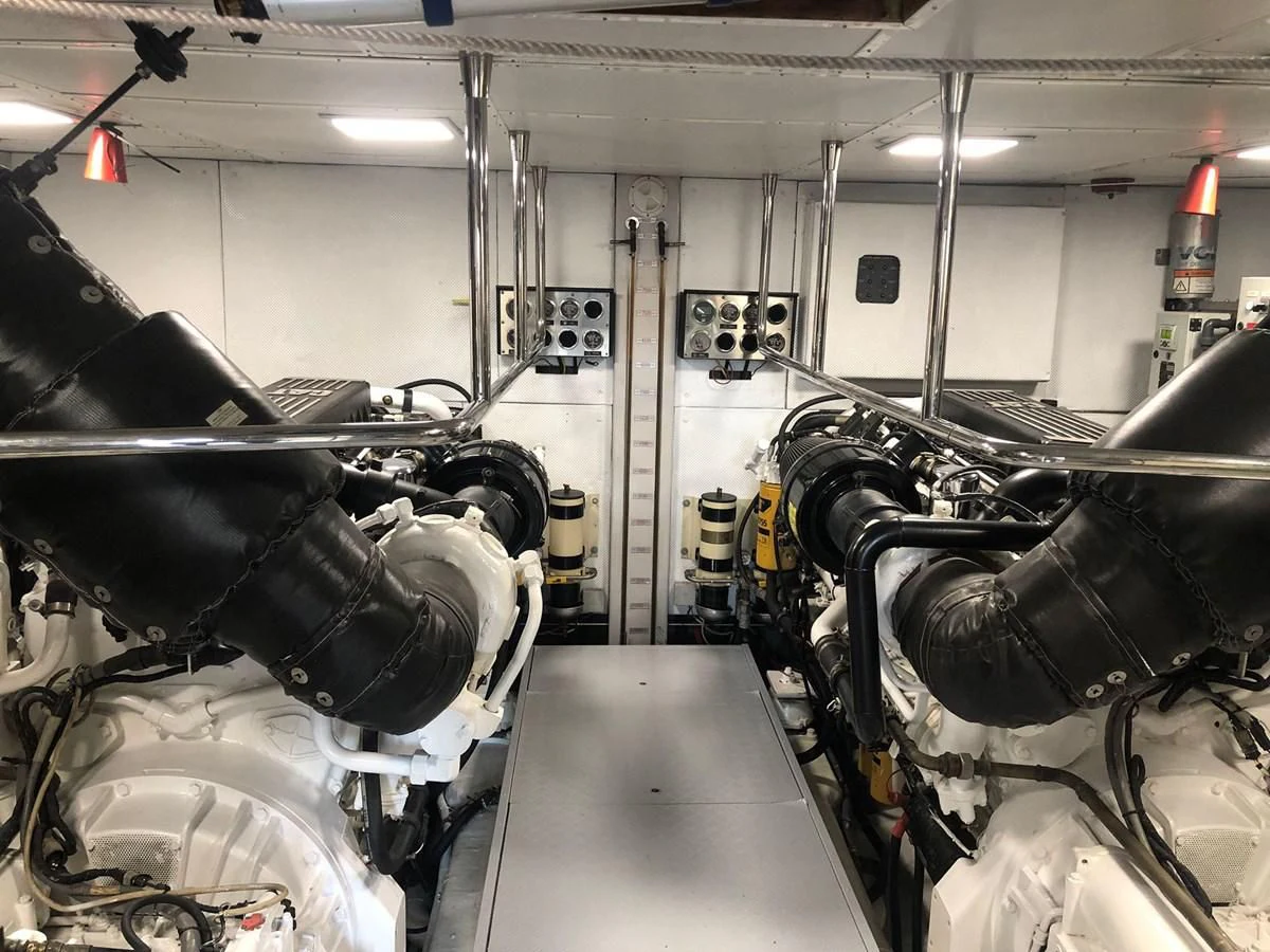 a room with a large machine aboard OCEAN DELTA 11 Yacht for Sale