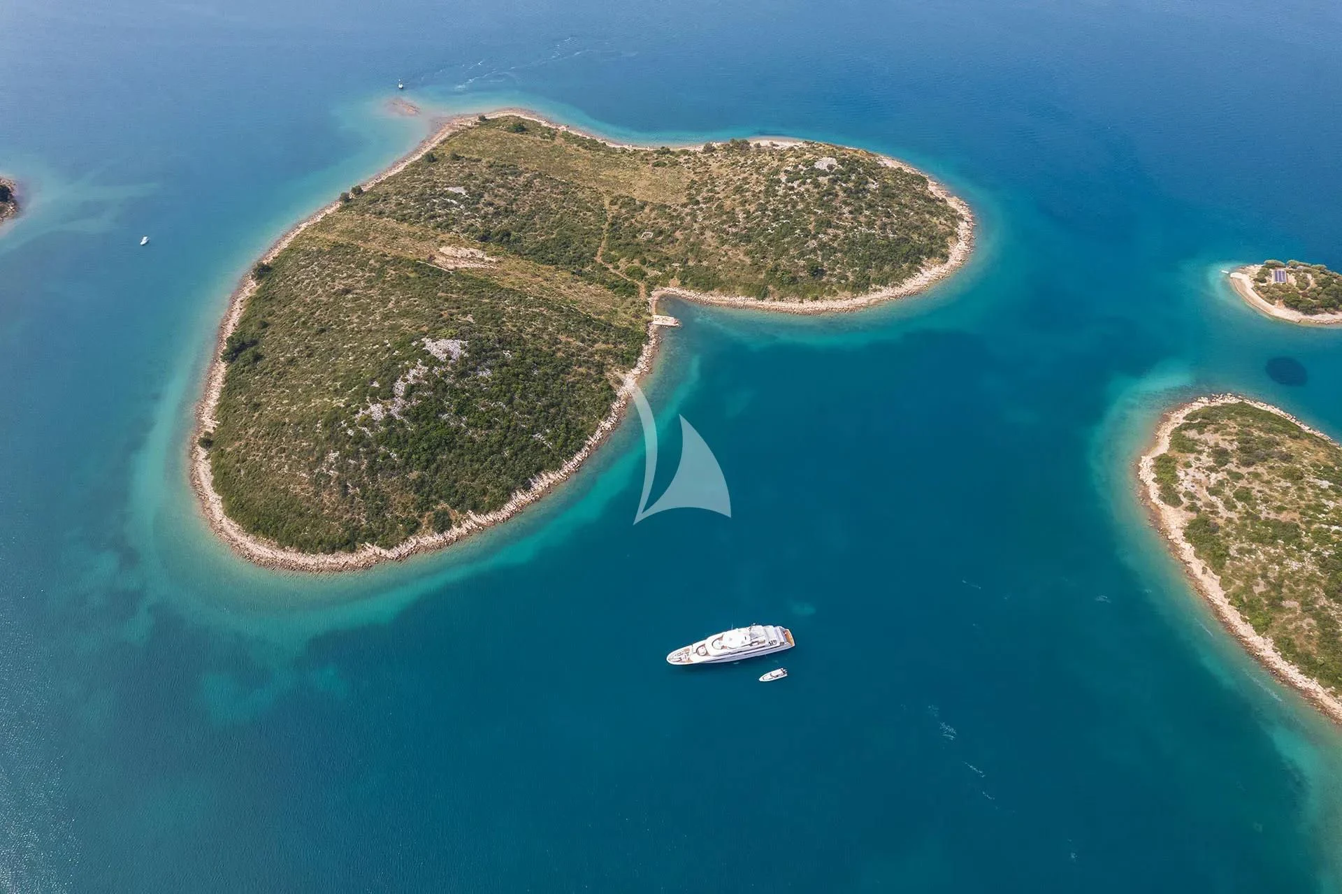 an island with islands aboard TALEYA Yacht for Sale