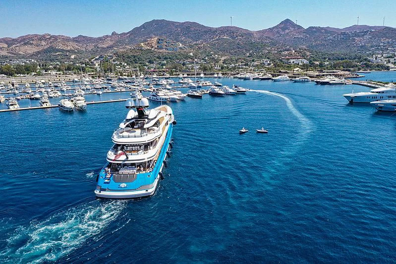 boats on the water aboard MADAME GU Yacht for Sale