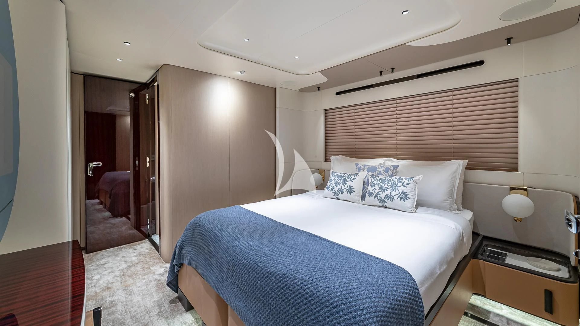 a hotel room with a bed aboard VOLO MARE Yacht for Charter