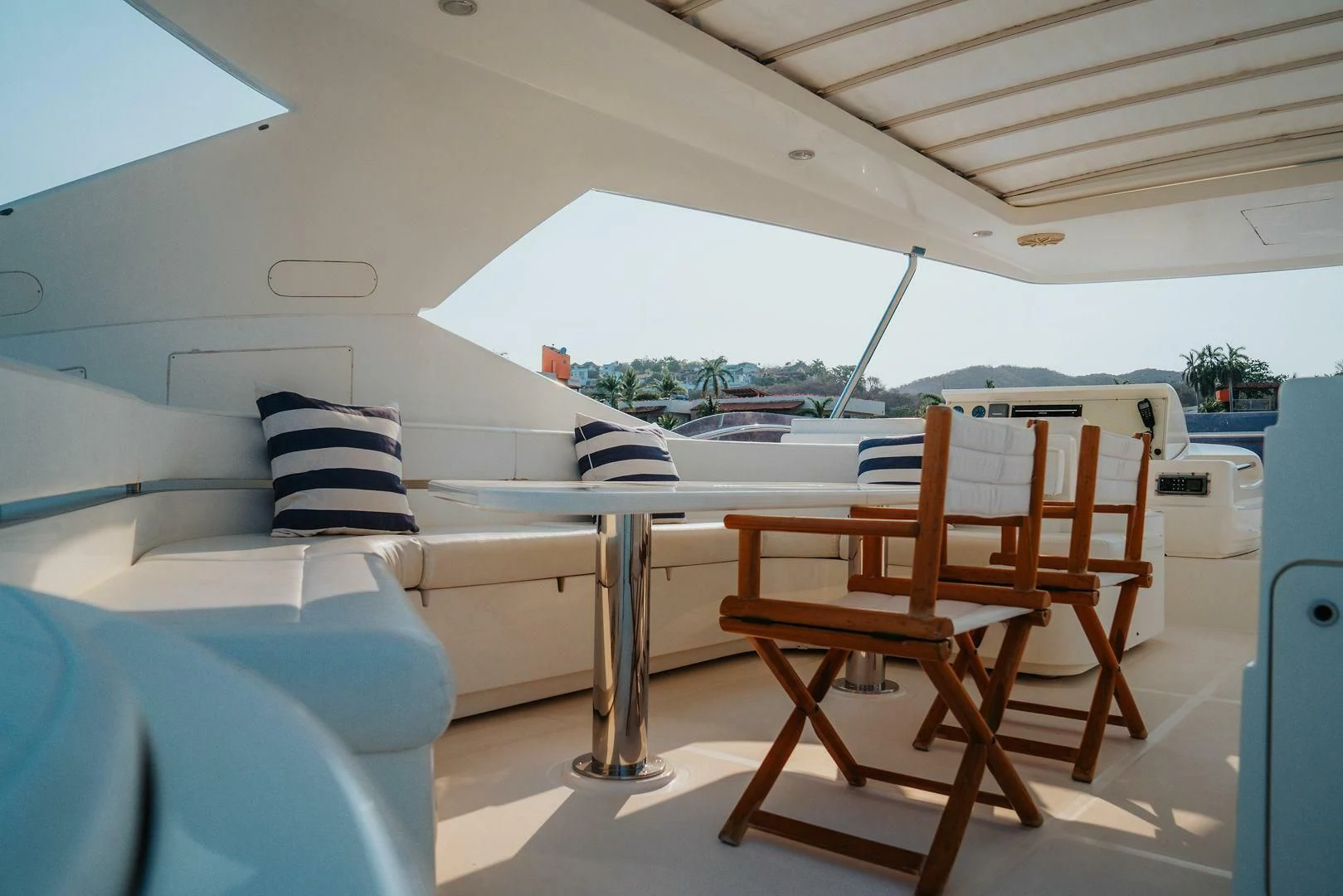 a boat on the water aboard LOS ESQUINKLIES Yacht for Sale