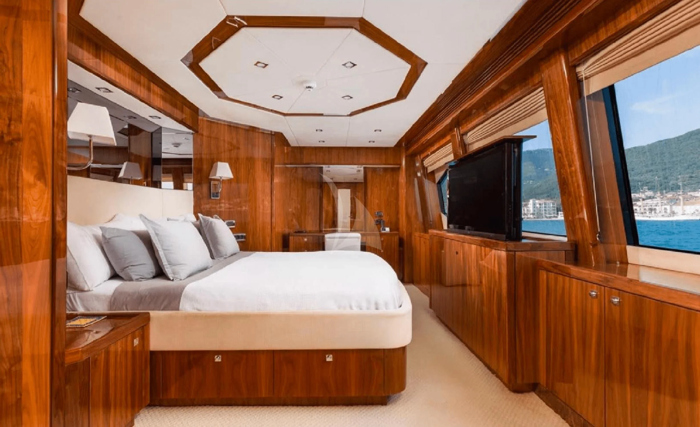 a room with a bed and a tv aboard KATARIINA I Yacht for Sale