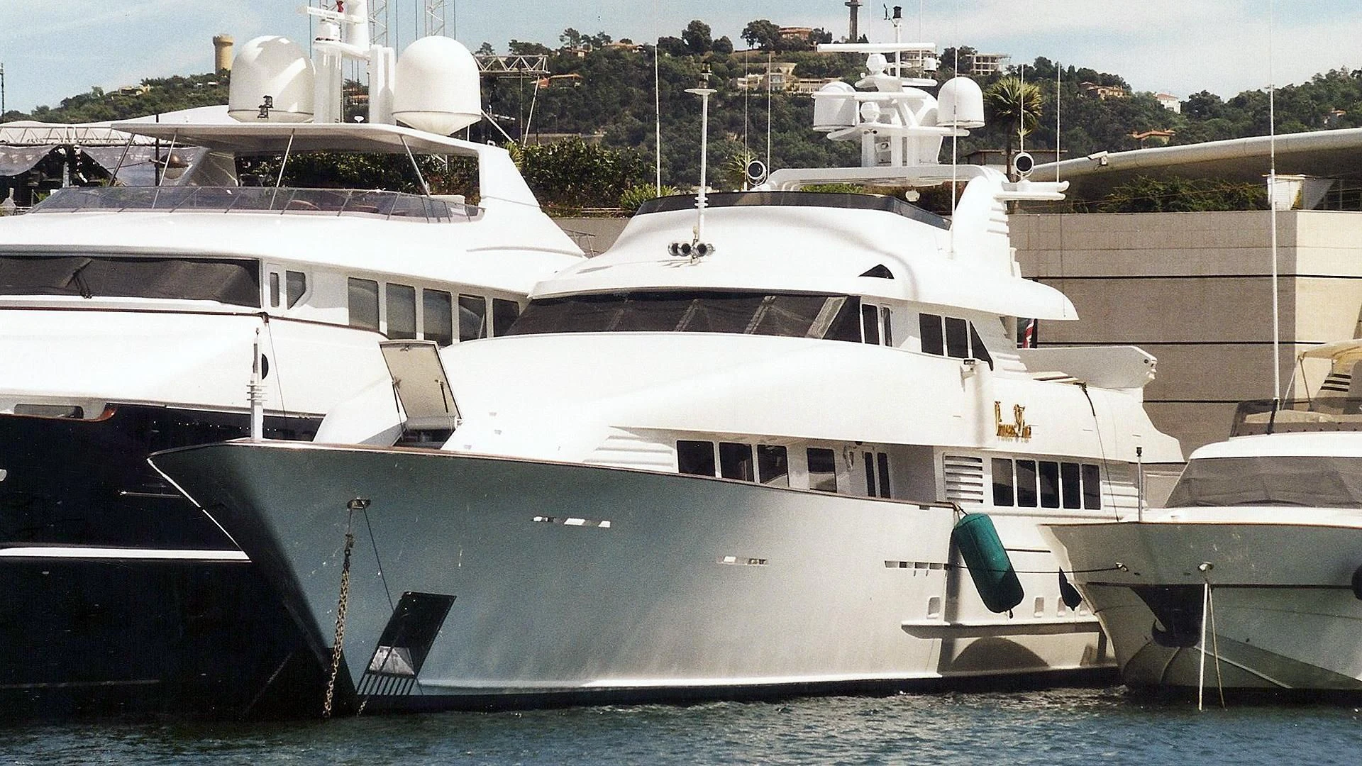 a few yachts in the water aboard MERVE Yacht for Sale