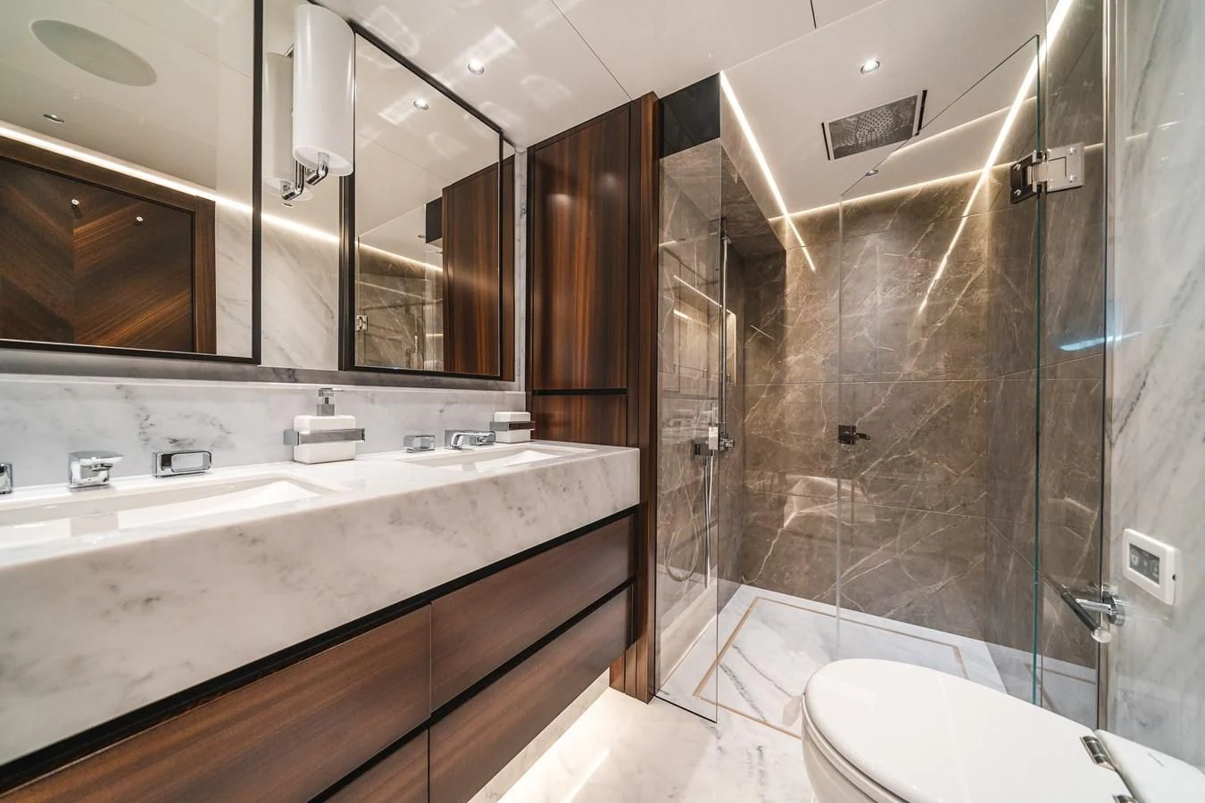 a bathroom with a large tub aboard 90 OCEAN Yacht for Sale