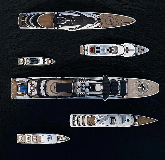 graphical user interface aboard ZEN Yacht for Charter