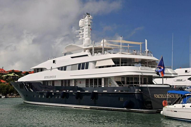 a large boat in the water aboard DREAM Yacht for Sale