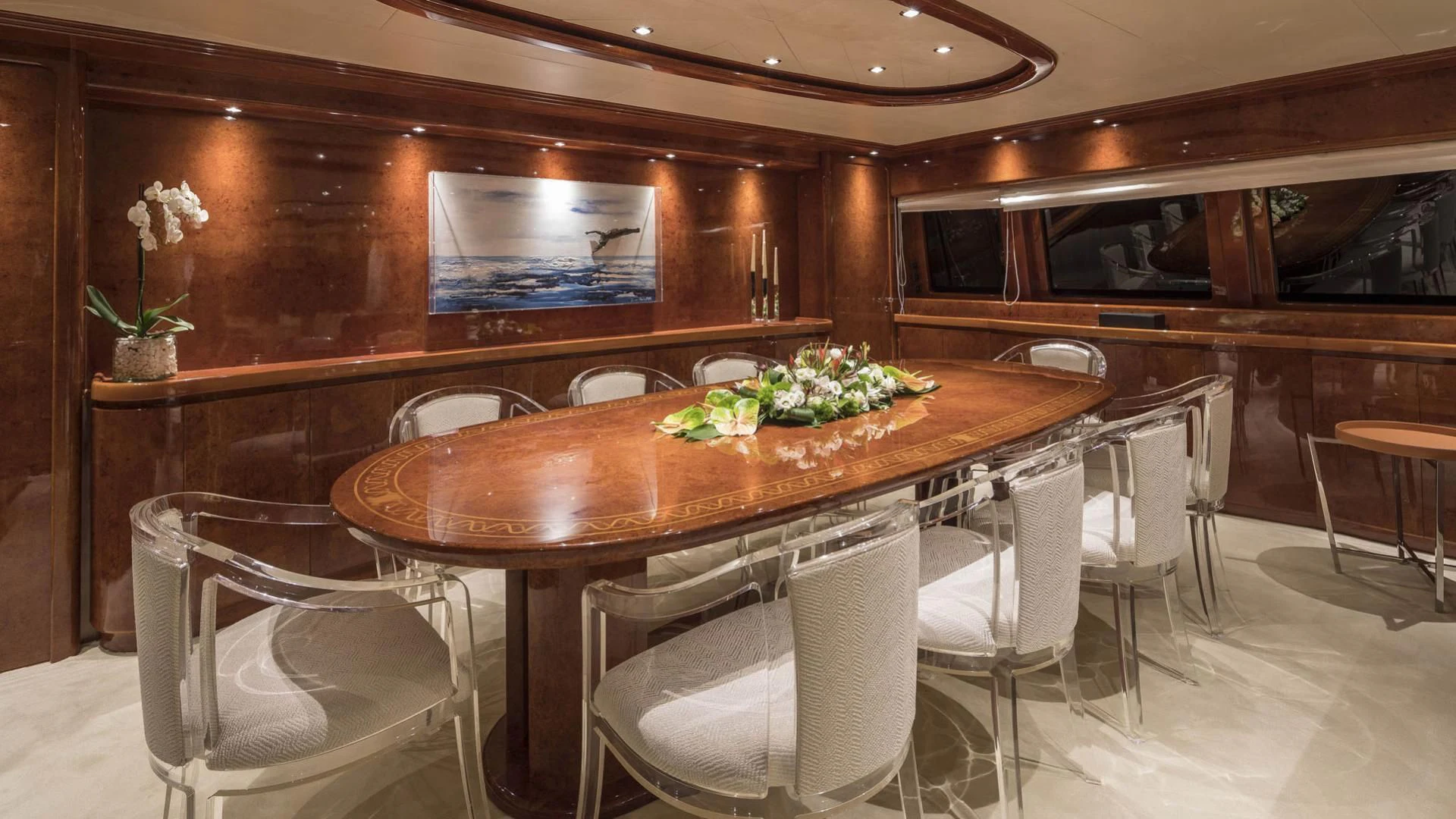 a dining table in a restaurant aboard SOLE DI MARE Yacht for Sale