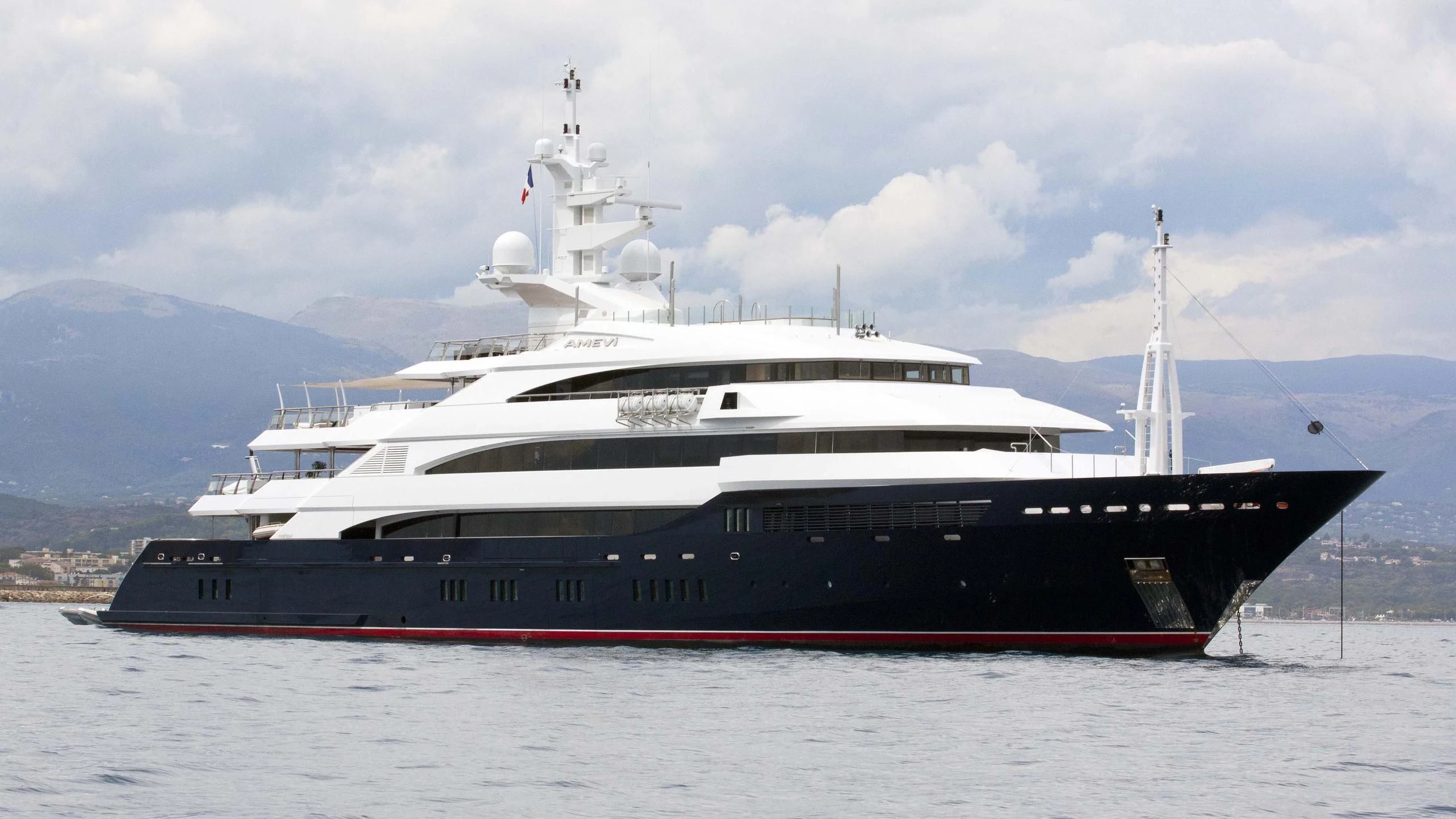 a large ship in the water aboard BATELLO Yacht for Sale