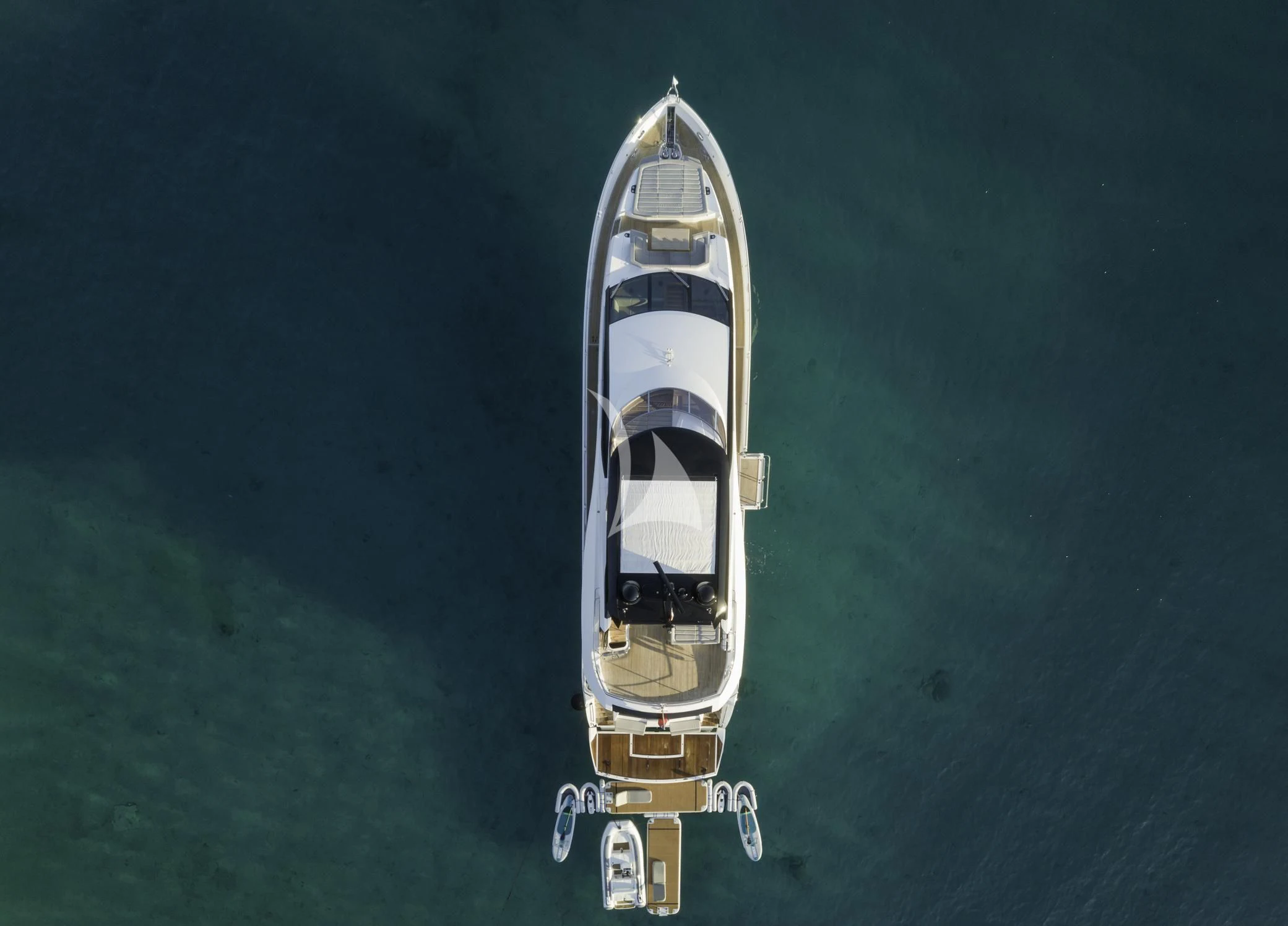 a boat in the water aboard HUNKY DORY OF LONDON Yacht for Sale