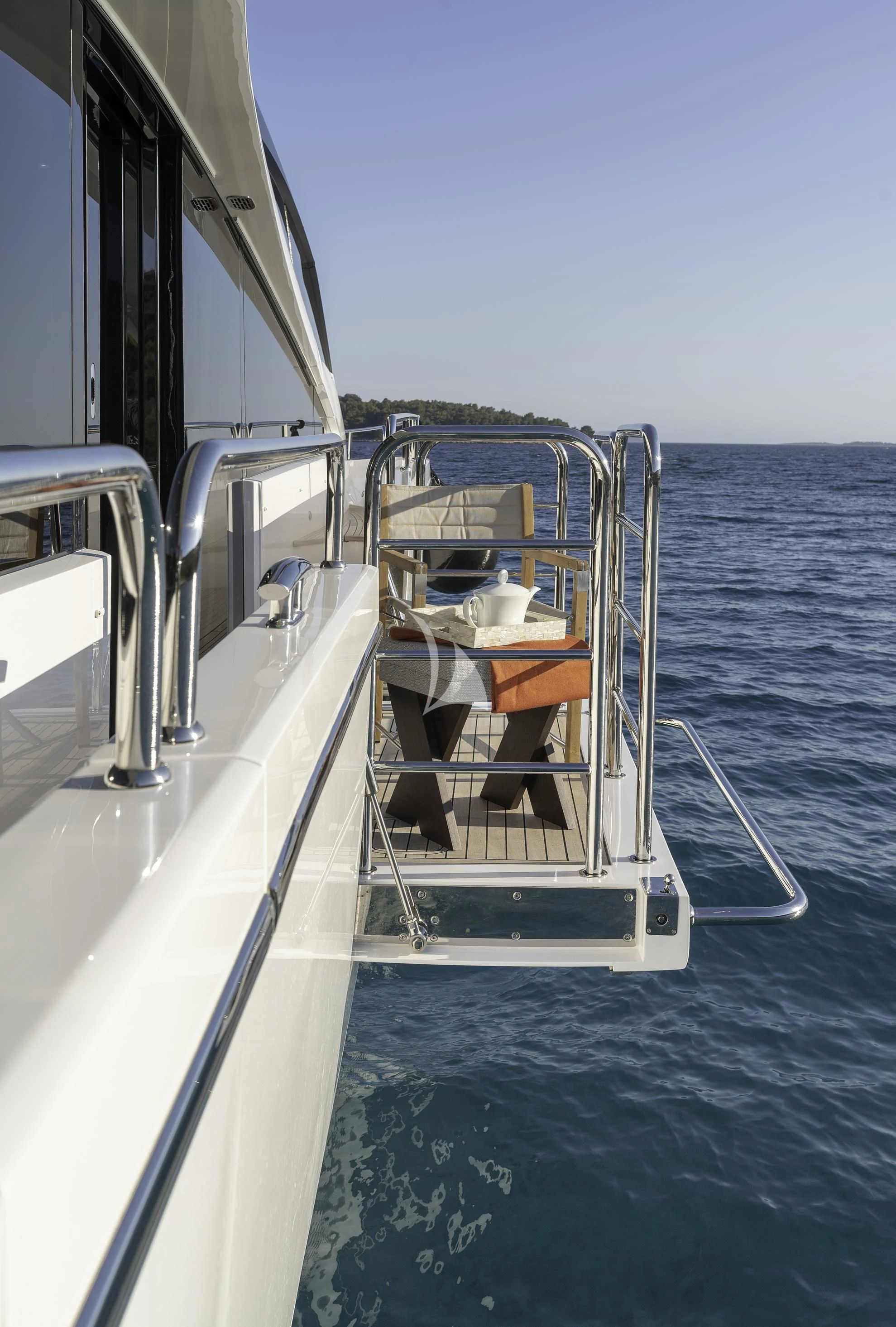 a boat on the water aboard HUNKY DORY OF LONDON Yacht for Sale