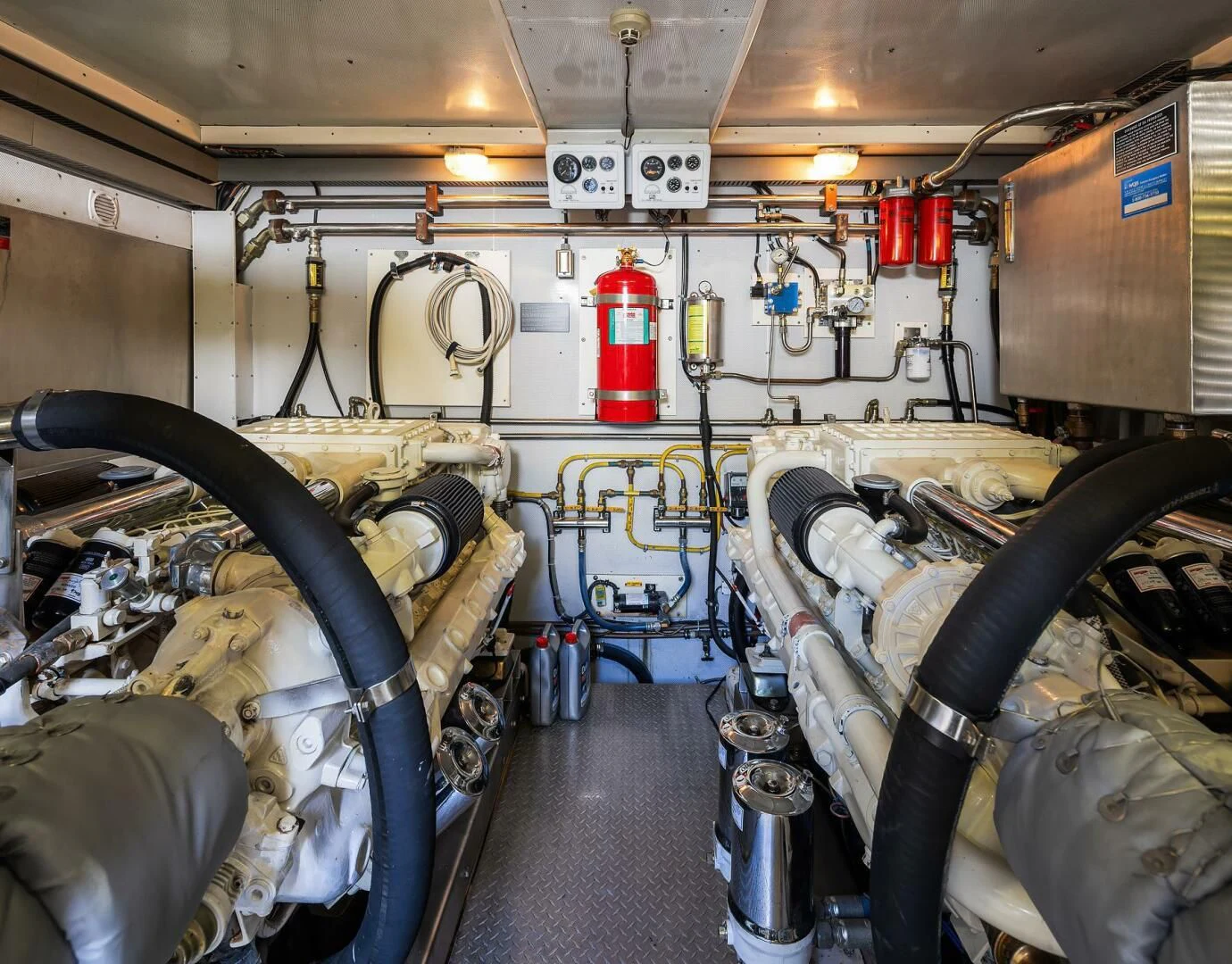 a room with a machine and machinery aboard QUE SA-RAH SA-RAH Yacht for Sale
