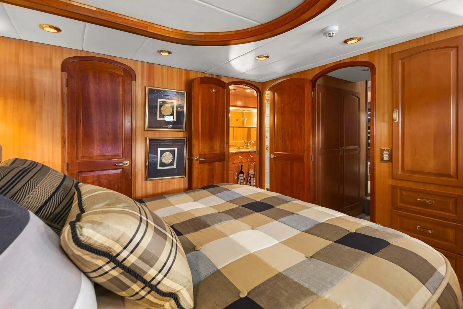a bed in a room aboard QUE SA-RAH SA-RAH Yacht for Sale