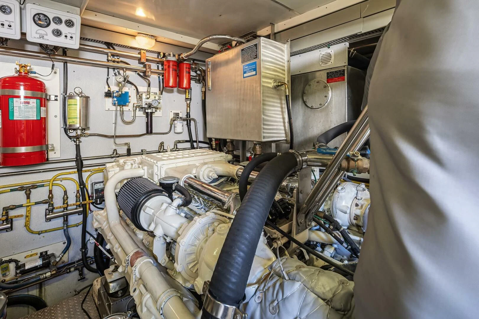 a machine with wires aboard QUE SA-RAH SA-RAH Yacht for Sale