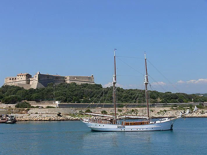 a boat in the water aboard JOSEPH CONRAD Yacht for Sale