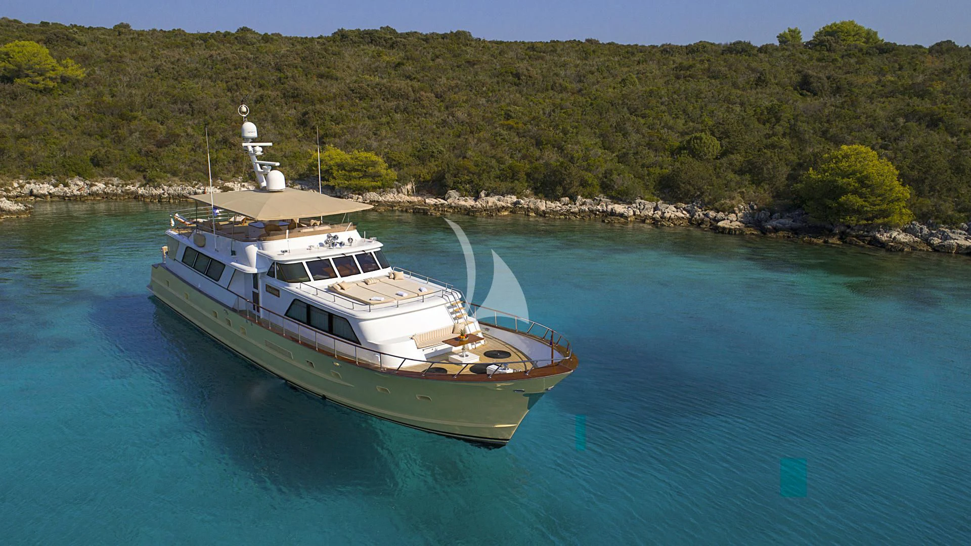 a boat in the water aboard AURIANE Yacht for Sale