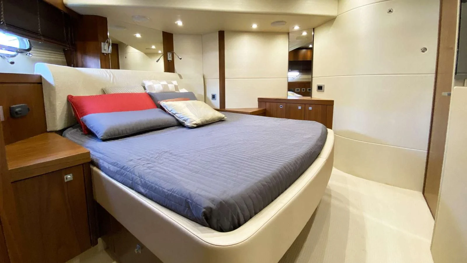 a bed in a room aboard SUNSEEKER 70' MANHATTAN Yacht for Sale