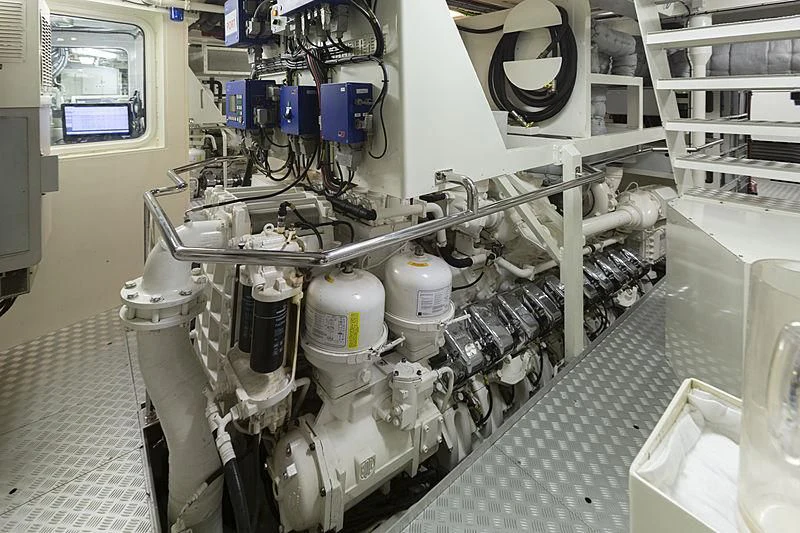 a machine with many tubes aboard ILLUSION Yacht for Sale