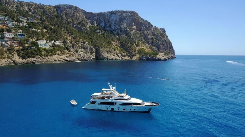 a boat sailing in the sea aboard ORSO 3 Yacht for Sale