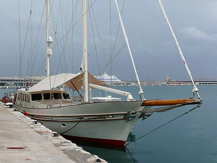 a boat docked at a pier aboard TIGERLILY OF CORNWALL Yacht for Sale