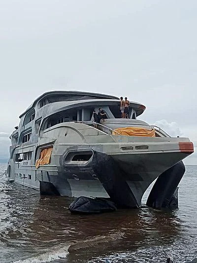 a boat in the water aboard MY QUEEN 888 Yacht for Sale