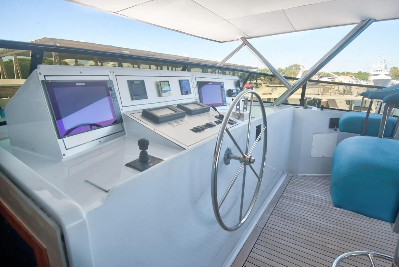 inside of a car aboard DESLIZE Yacht for Sale