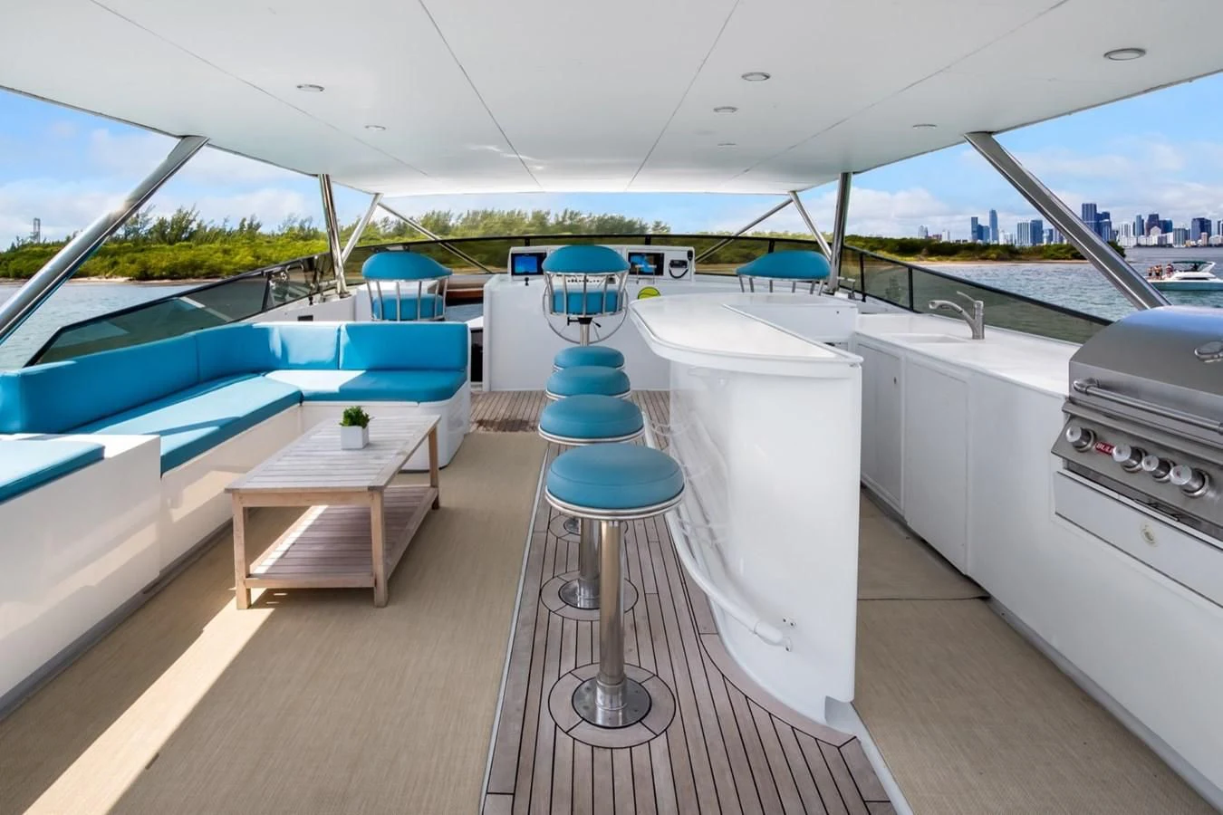 a boat on the water aboard DESLIZE Yacht for Sale
