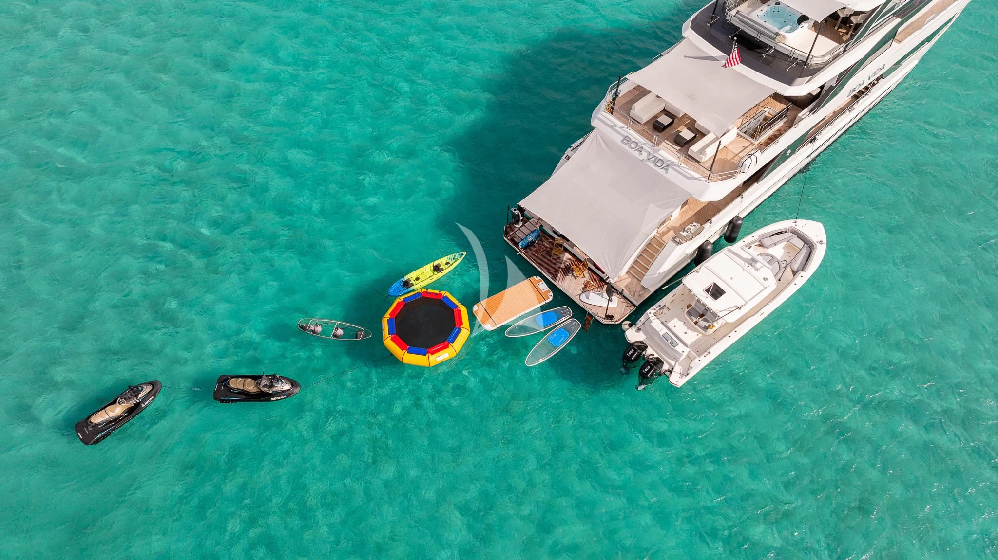 a boat in the water aboard BOA VIDA Yacht for Sale