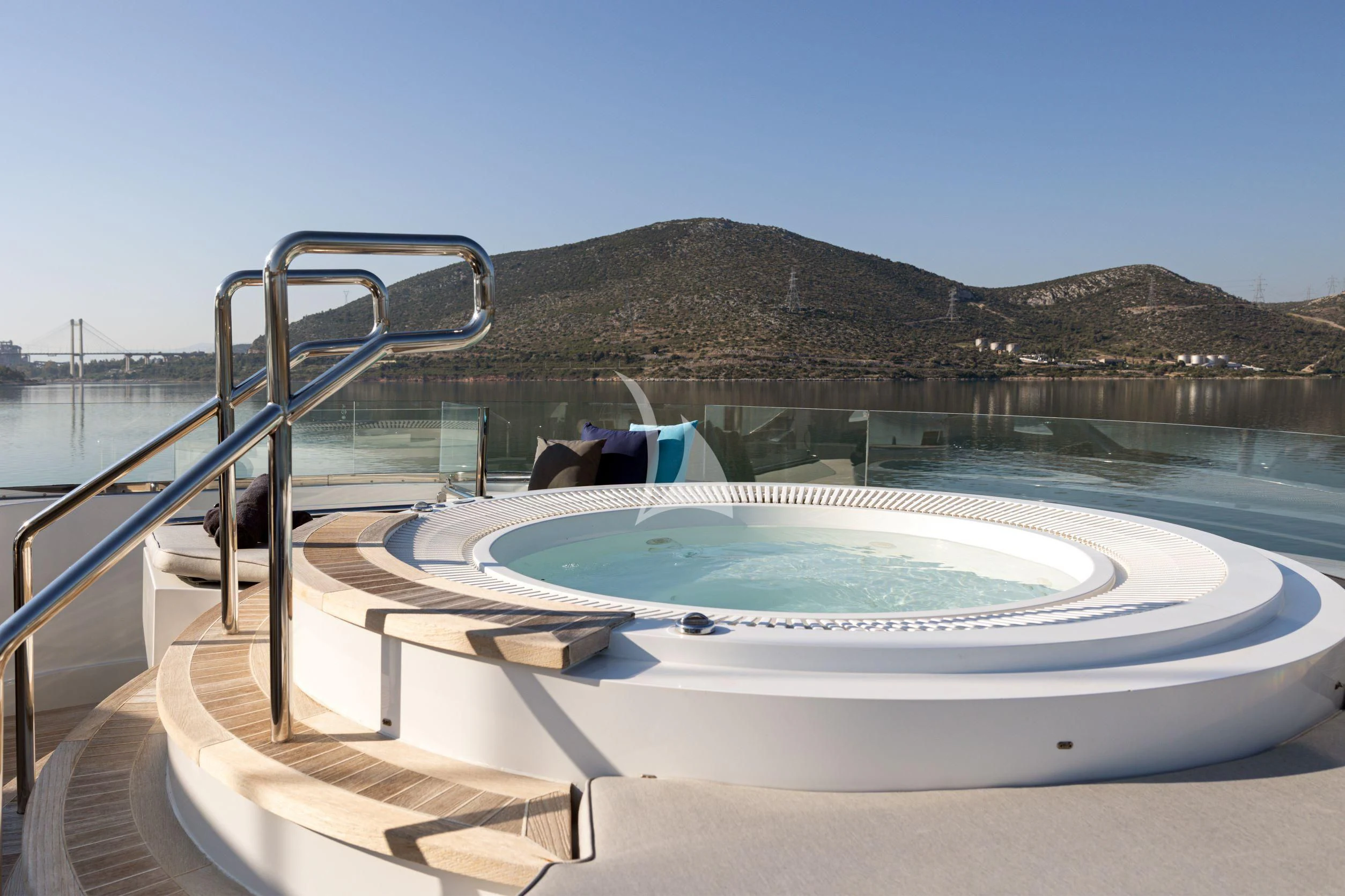a pool on a boat aboard I SEA Yacht for Charter