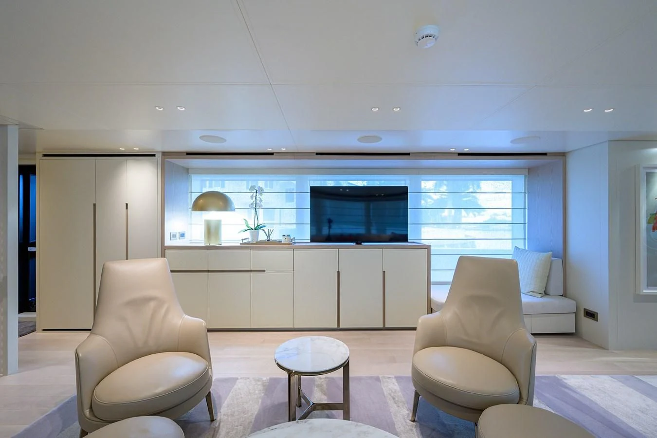 a room with a view of the ocean and the ocean aboard PEARL Yacht for Sale