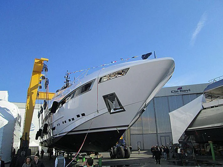 a large white airplane aboard PARAM JAMUNA IV Yacht for Sale
