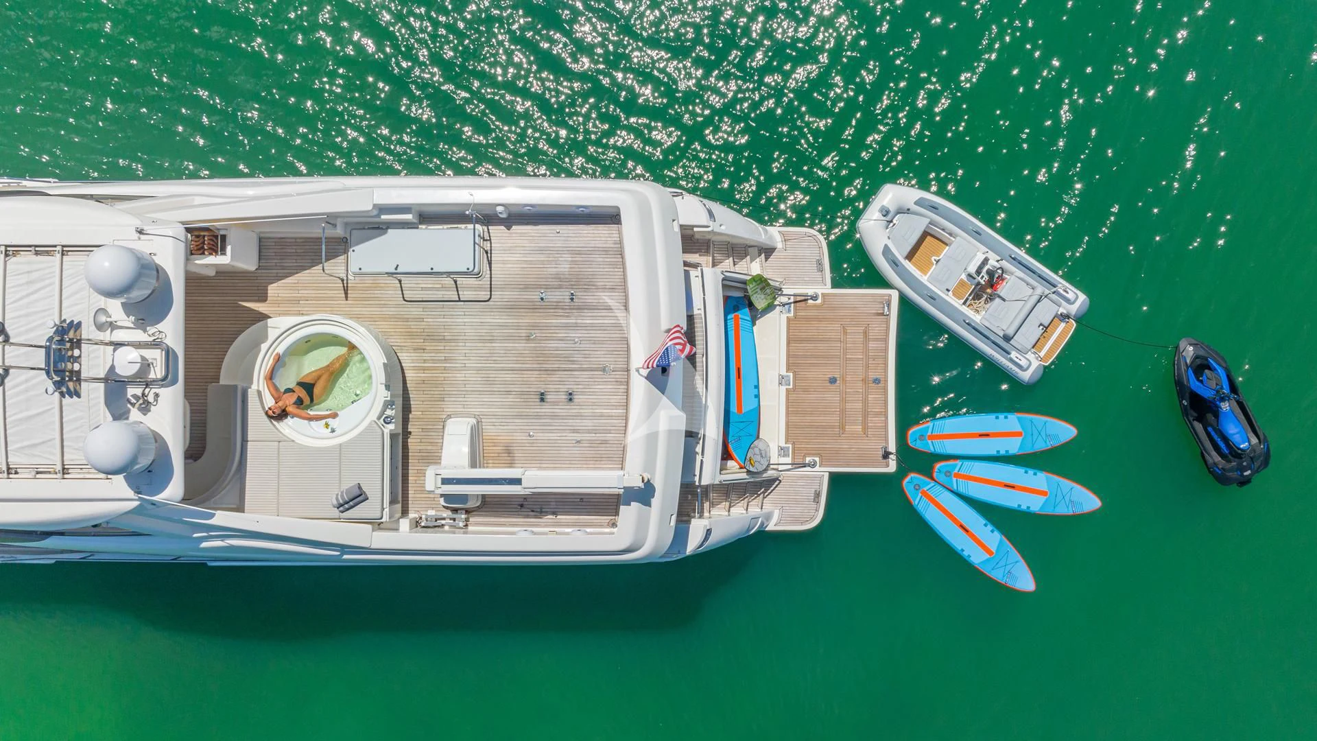 a computer generated image of a space ship aboard HOYA SAXA Yacht for Sale