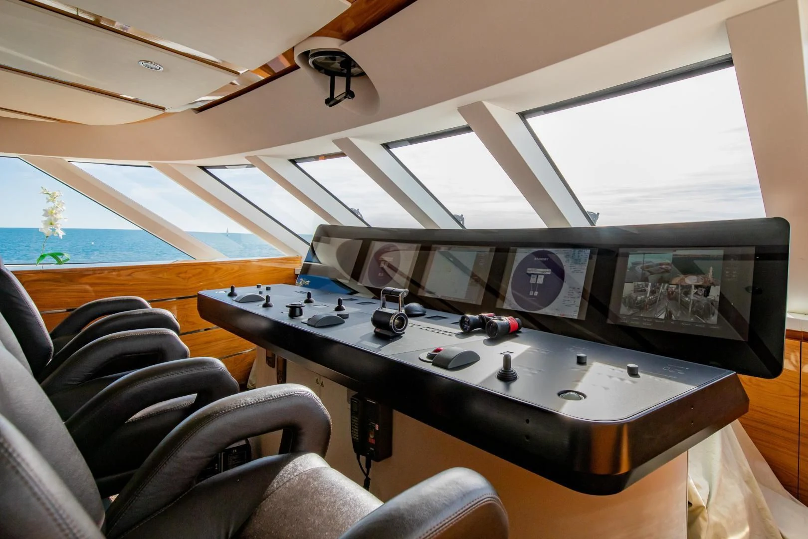 inside of a vehicle with a desk and a window aboard HATT MILL Yacht for Sale