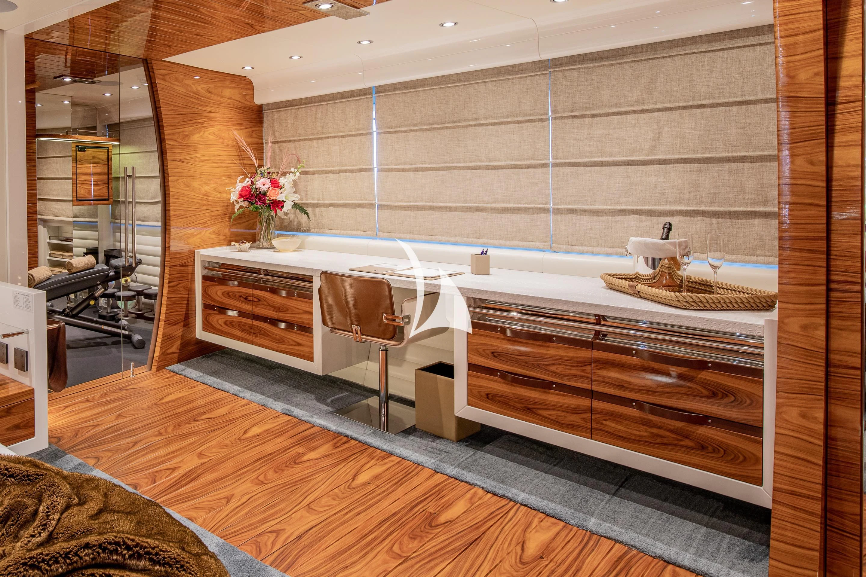 a large bathroom with a large tub aboard HATT MILL Yacht for Sale