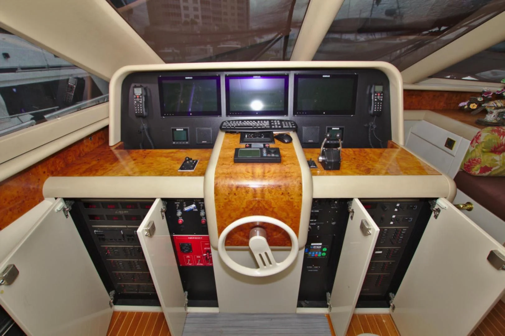 a machine with a glass on the side aboard CHRISTMAS SPIRIT Yacht for Sale