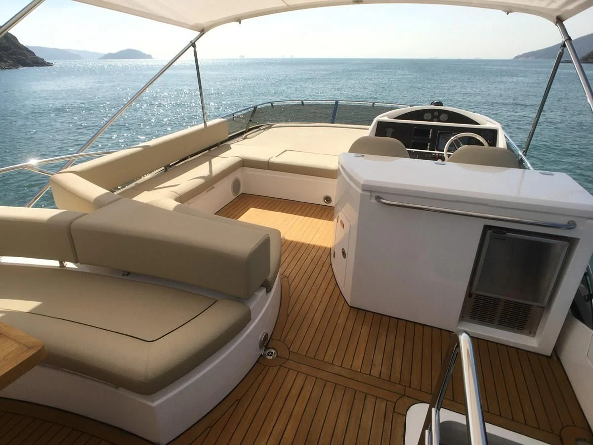 a boat on the water aboard SUNSEEKER MANHATTAN 63 Yacht for Sale