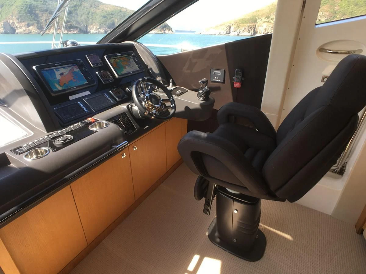 the inside of a car aboard SUNSEEKER MANHATTAN 63 Yacht for Sale