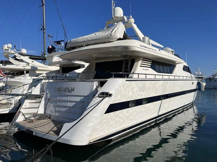 a white boat in the water aboard CASCAIS M Yacht for Sale