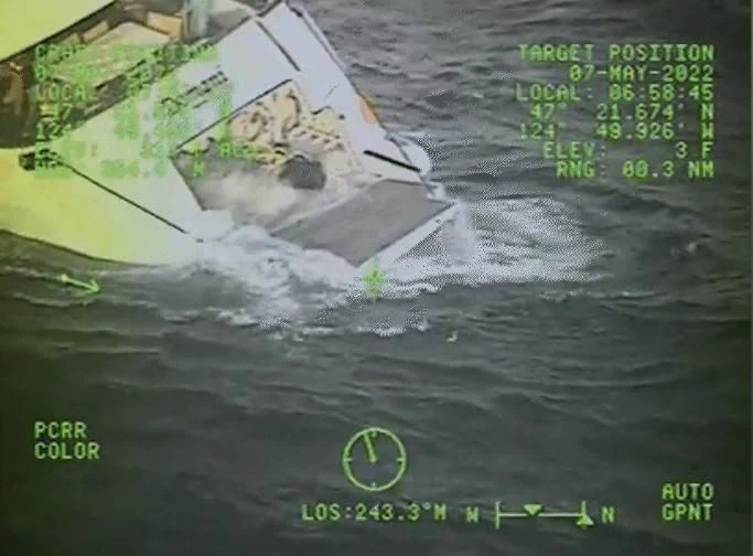 text aboard DOMANI Yacht for Sale