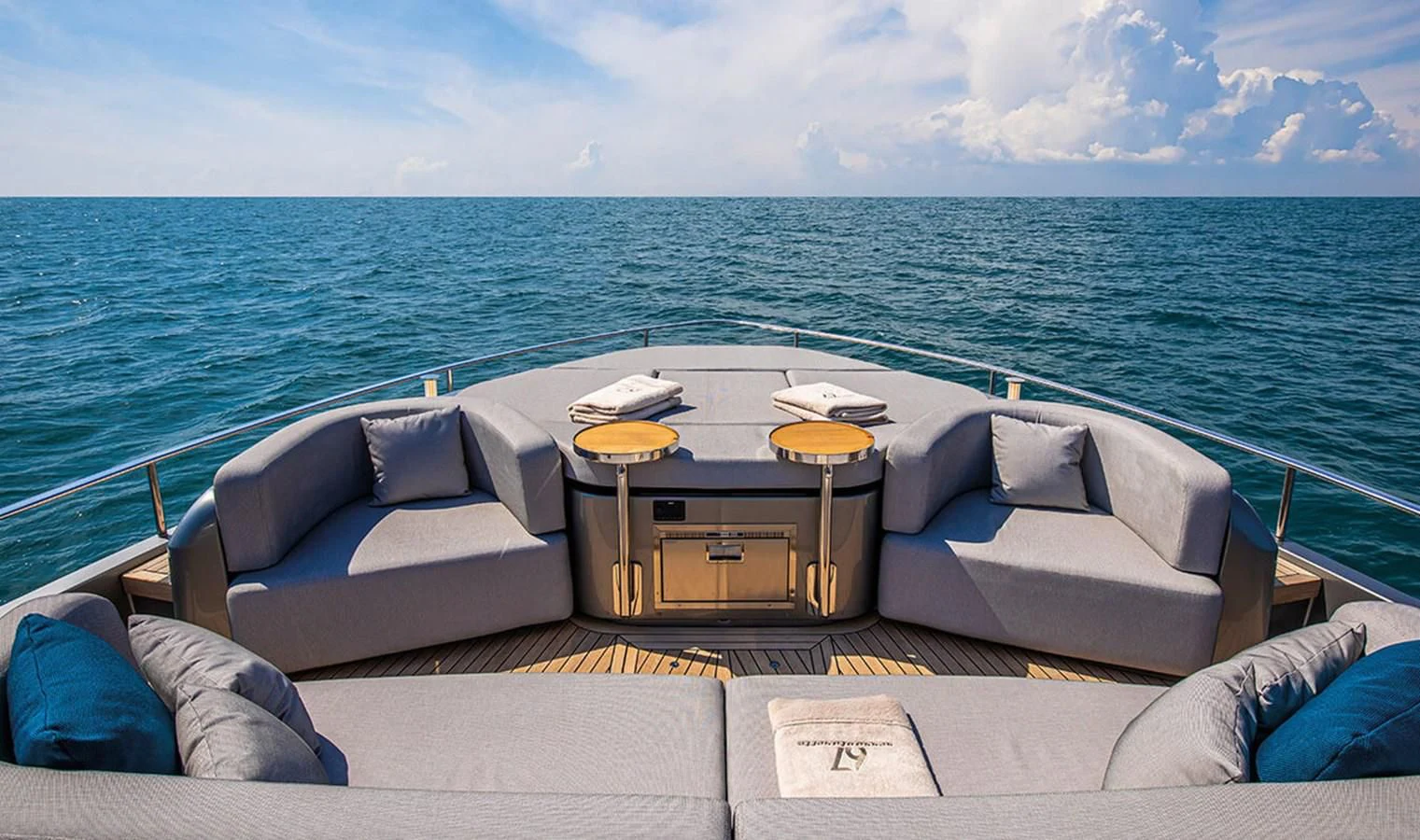 a boat on the water aboard SESSANTASETTE 67 Yacht for Sale