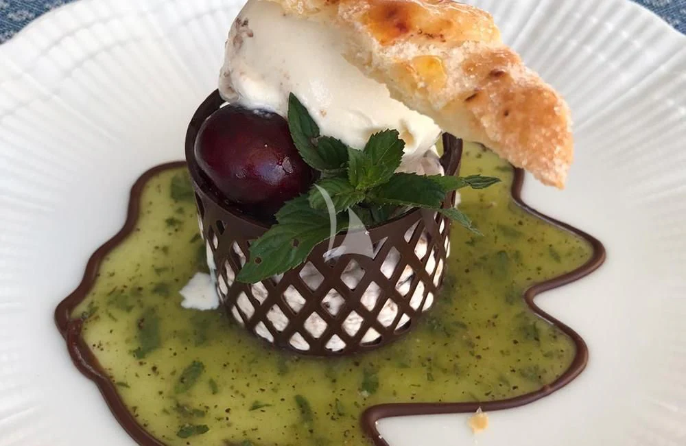 a plate of food aboard KATHLEEN ANNE Yacht for Sale