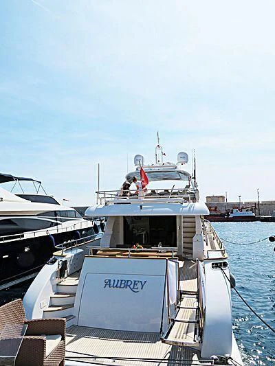 a boat is parked in the water aboard DADDY'S DREAM 888 Yacht for Charter