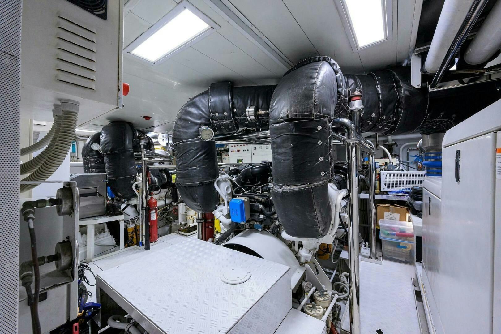 a machine with a large metal cylinder aboard ARTHUR’S WAY Yacht for Sale