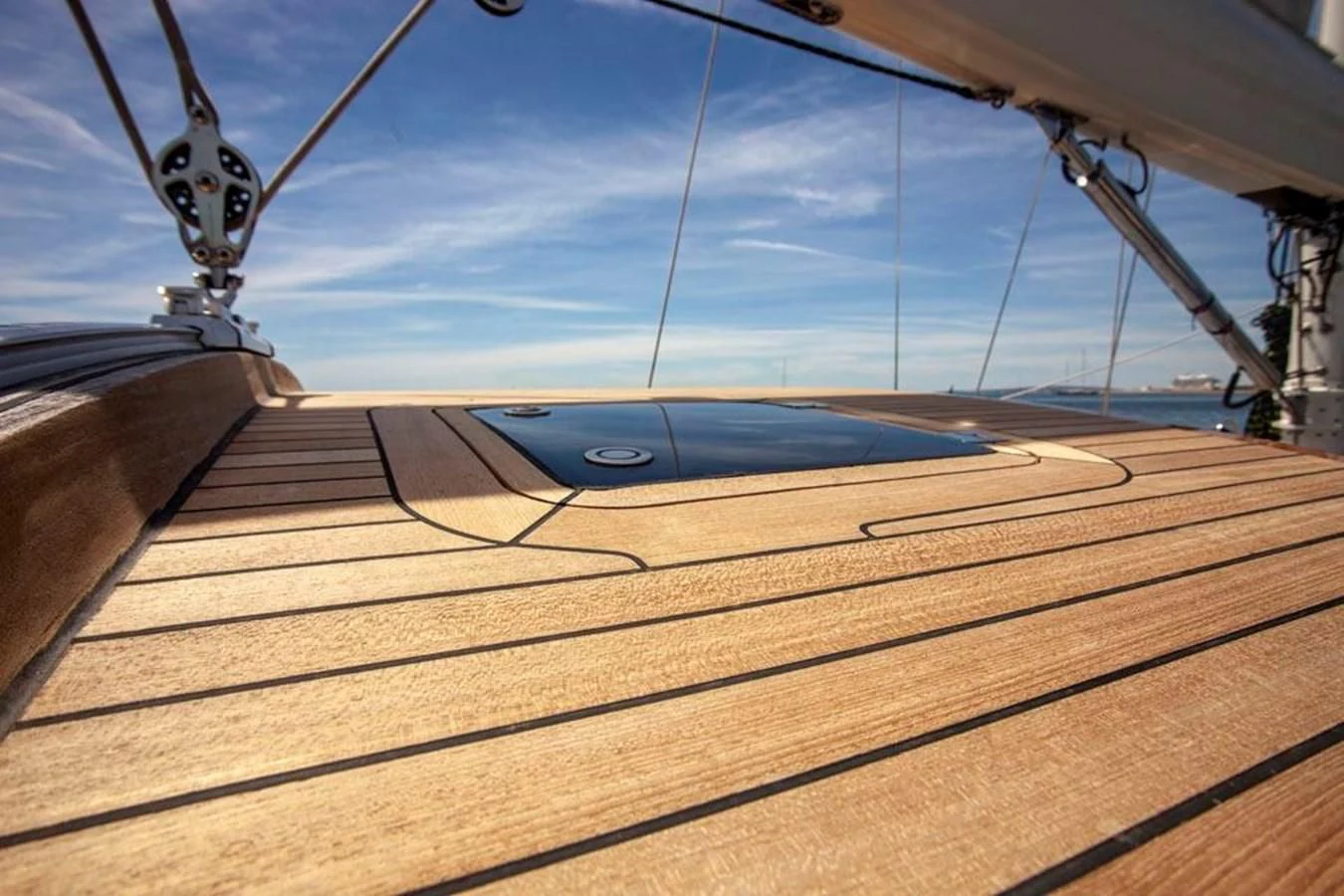 a view of the cockpit of a plane aboard SWEET EMOTION Yacht for Sale