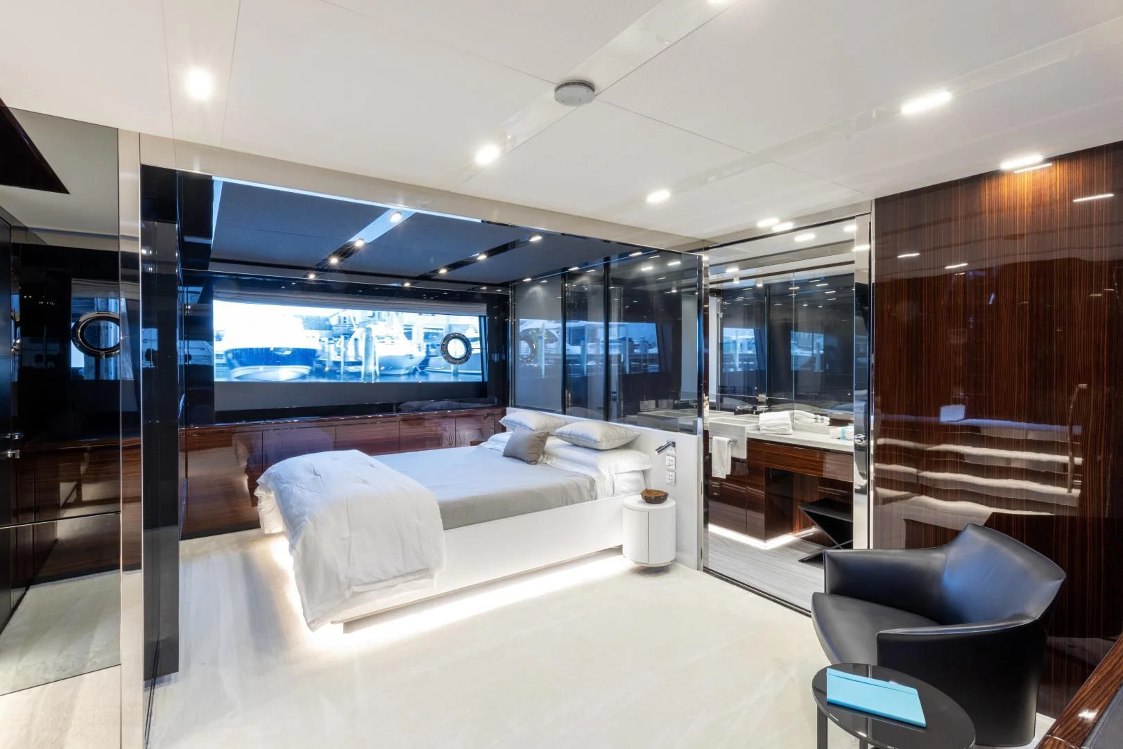 a room with a bed and a tv aboard OUR TRADE Yacht for Sale