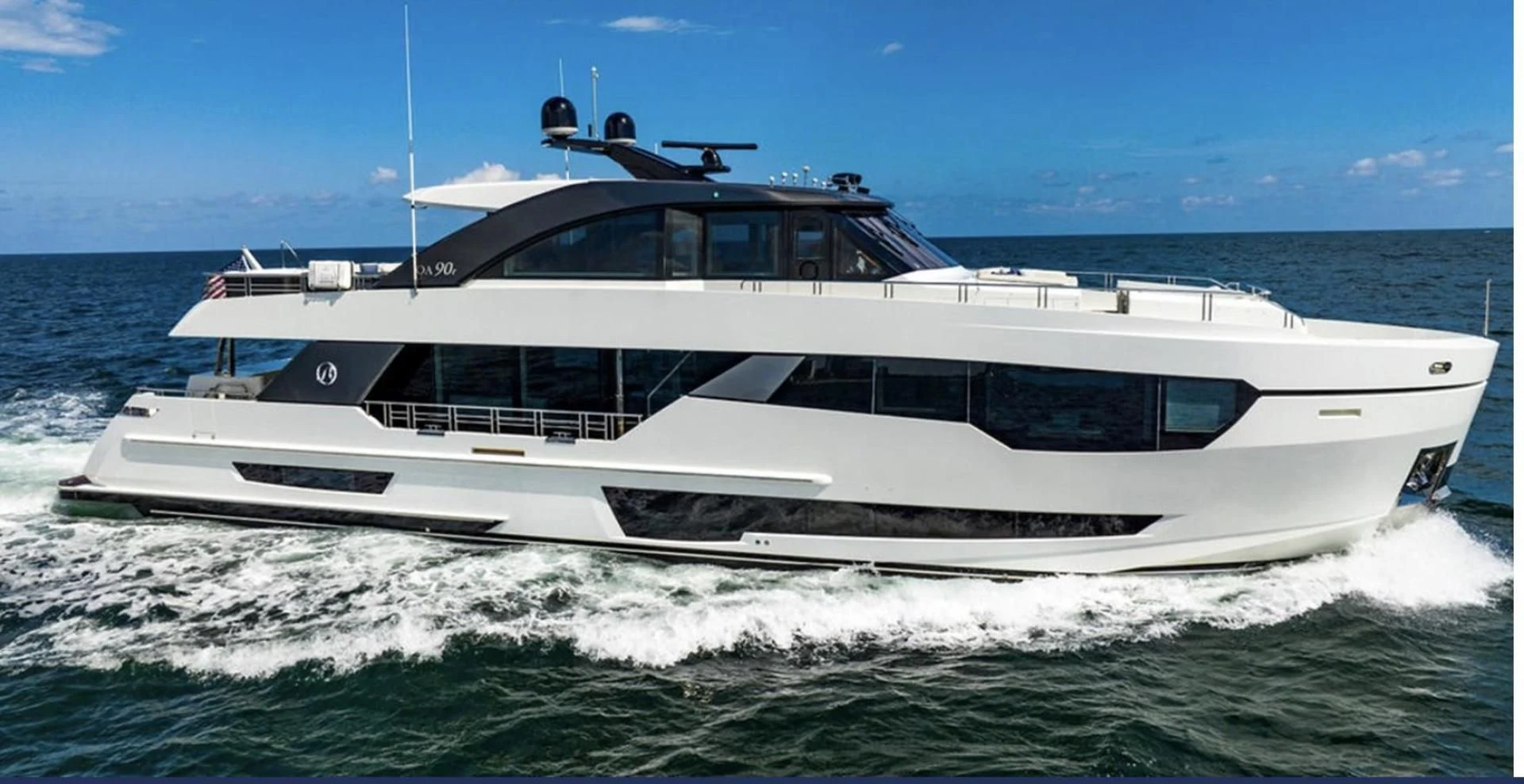 Watch Video for SEASUITE Yacht for Charter