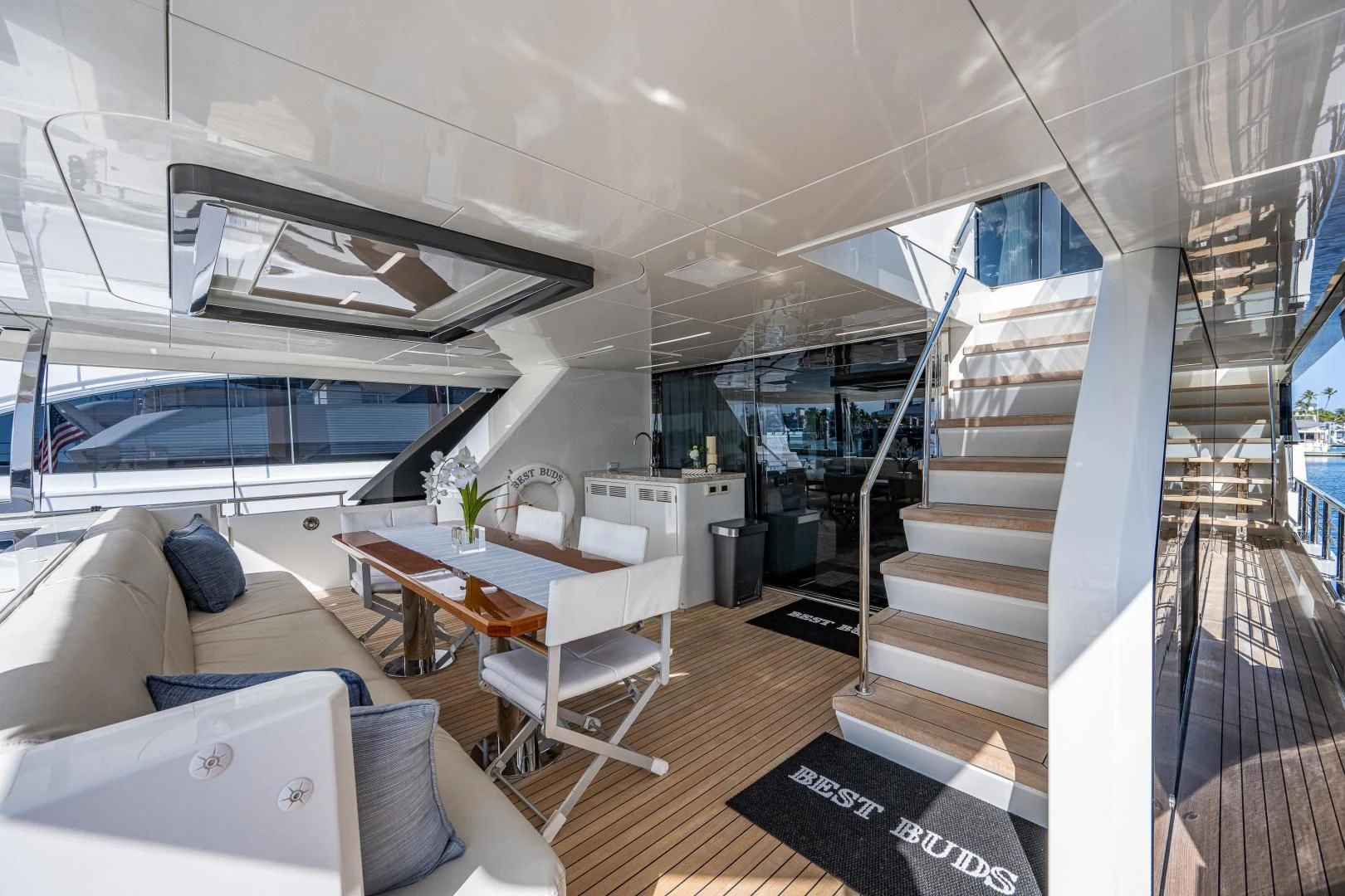a modern looking living room aboard SEASUITE Yacht for Charter