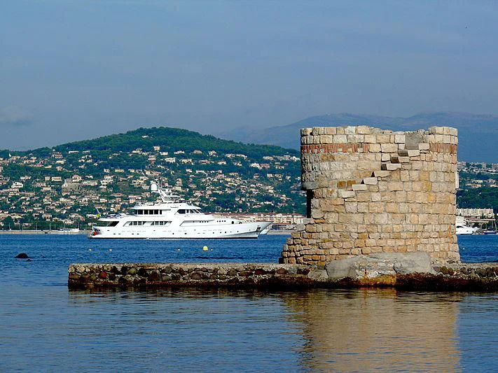 a boat on the water aboard NORDIC STAR Yacht for Sale